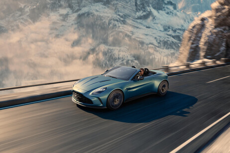 Aston Martin Vantage Roadster