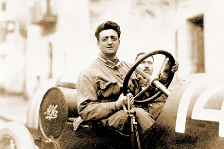 Buon compleanno Enzo Ferrari