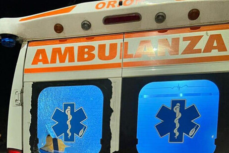 Un'ambulanza