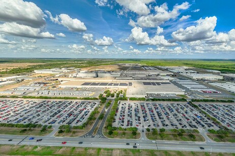 Toyota Usa vara strategia per assorbire impatto nuovi dazi