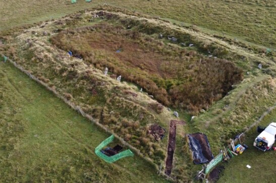 I resti della cosiddetta La Sala di Re Artù in Cornovaglia (fonte: Courtesy of Historic England)