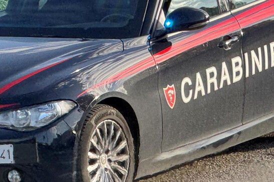 Auto carabinieri Macerata generica