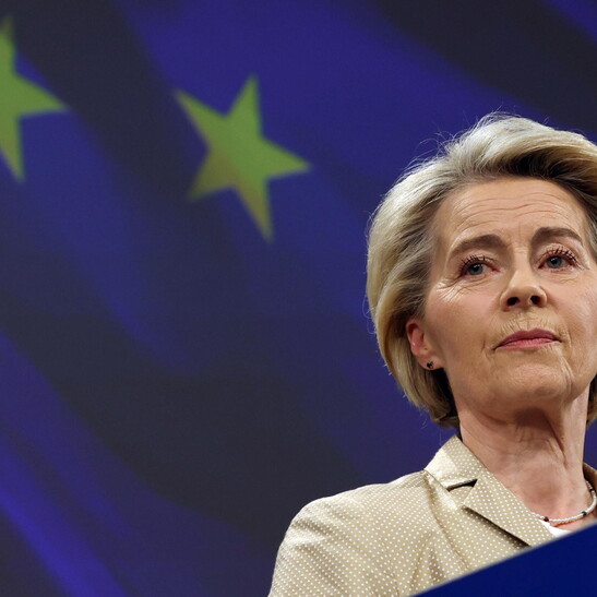 Von der Leyen: "Altri 3 miliardi per le politiche legate ai migranti"