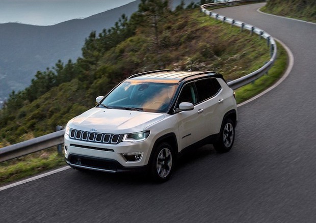 Premiere per Jeep Compass, la piccola Grand Cherokee © Jeep