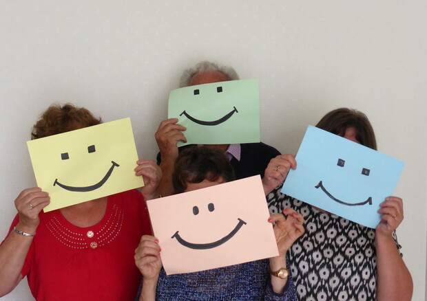 E' scientificamente confermato che sorridere è contagioso (fonte: PickPik) (ANSA)