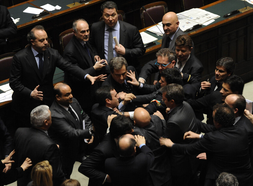Rissa nel gennaio 2011  durante il voto per la mozione di sfiducia nei confronti del ministro Bondi