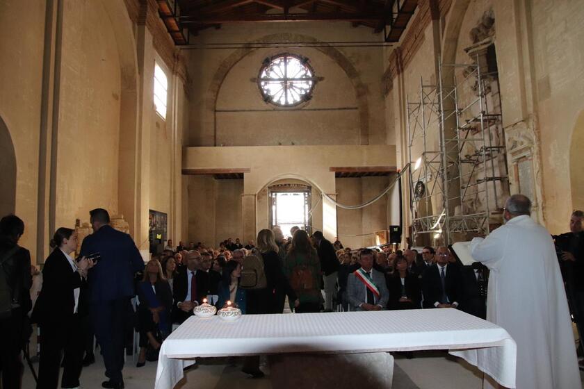 A sette anni dal sisma la messa torna nella Basilica Norcia - RIPRODUZIONE RISERVATA
