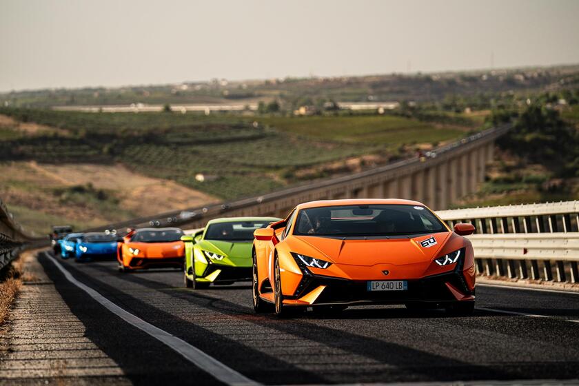 Lamborghini in Sicilia - RIPRODUZIONE RISERVATA