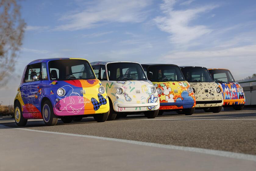 Fiat Topolino, 5 modelli unici per 100 anni di Disney e Lingotto - RIPRODUZIONE RISERVATA