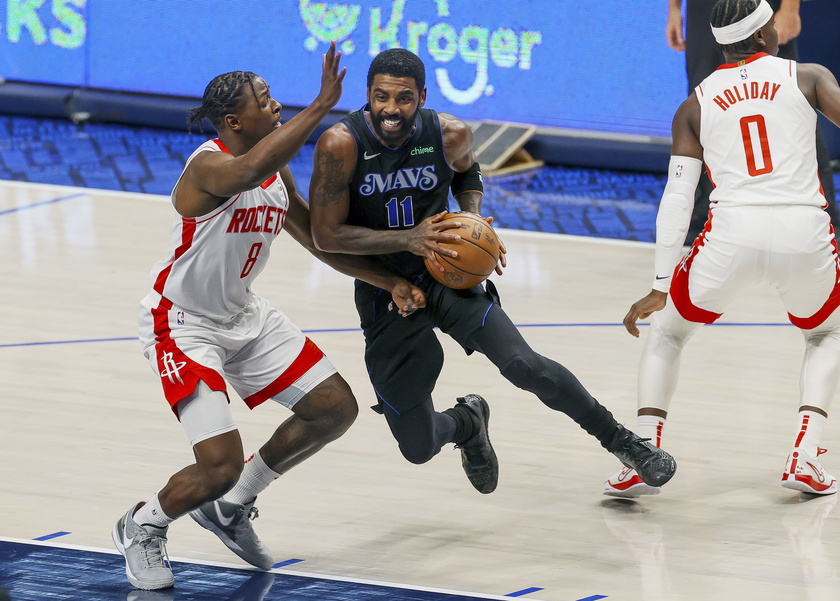 NBA - Houston Rockets at Dallas Mavericks - RIPRODUZIONE RISERVATA