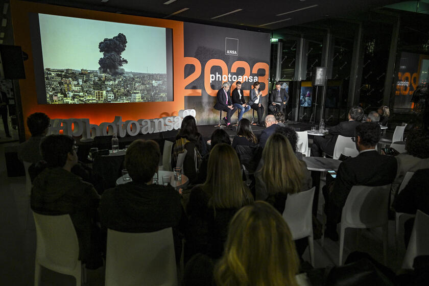 La presentazione del libro Photoansa 2023 - RIPRODUZIONE RISERVATA