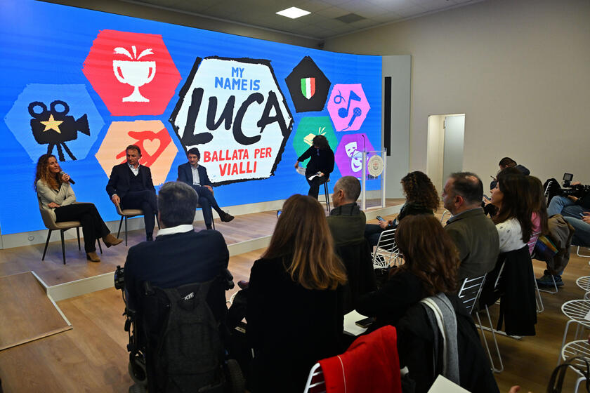 Presentata l 'evento  'My name is Luca. Ballata per Vialli ', nel primo anniversario della scomparsa di Gianluca Vialli - RIPRODUZIONE RISERVATA