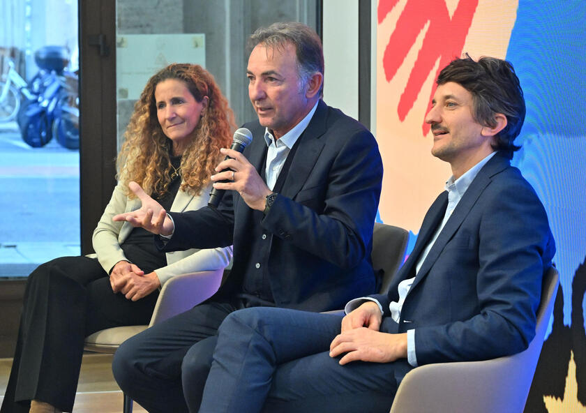 Presentata l 'evento  'My name is Luca. Ballata per Vialli ', nel primo anniversario della scomparsa di Gianluca Vialli - RIPRODUZIONE RISERVATA
