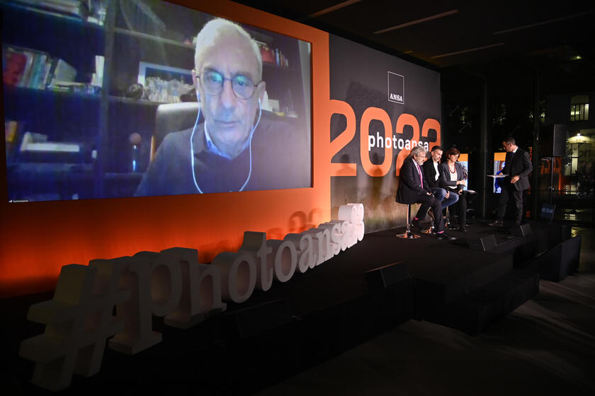 Un momento della presentazione del libro Photoansa 2023 - RIPRODUZIONE RISERVATA