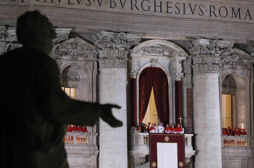 RIPRODUZIONE RISERVATA