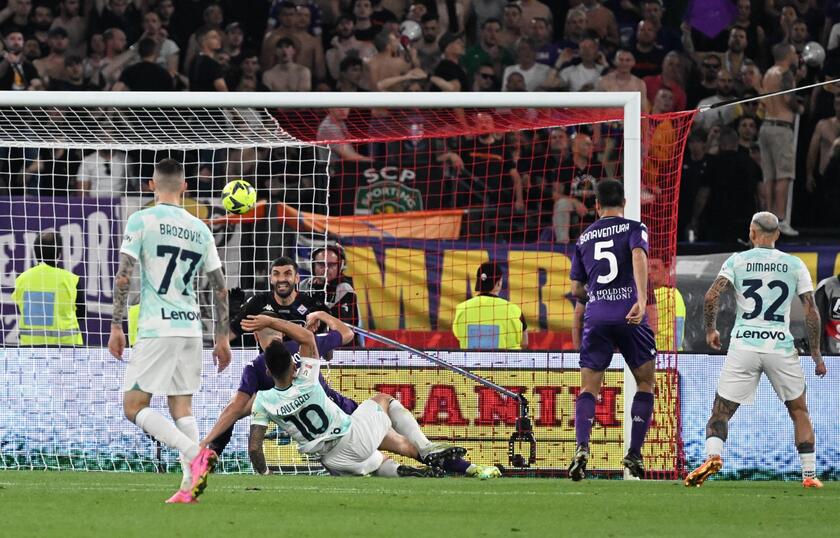 Soccer: Coppa Italia Final, Fiorentina-Inter - RIPRODUZIONE RISERVATA