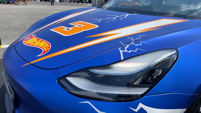 Al Mimo la Tesla Hot Wheels, Model 3 in versione giocattolo - RIPRODUZIONE RISERVATA