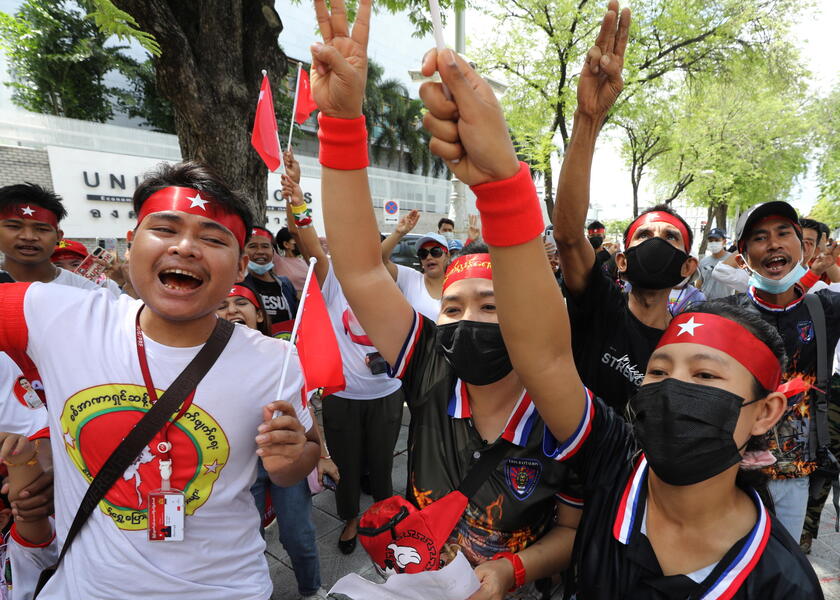 Protest against Myanmar junta in Bangkok © ANSA/EPA