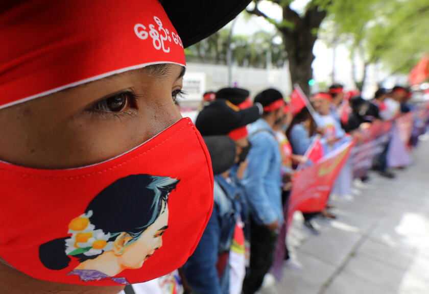 Protest against Myanmar junta in Bangkok © ANSA/EPA