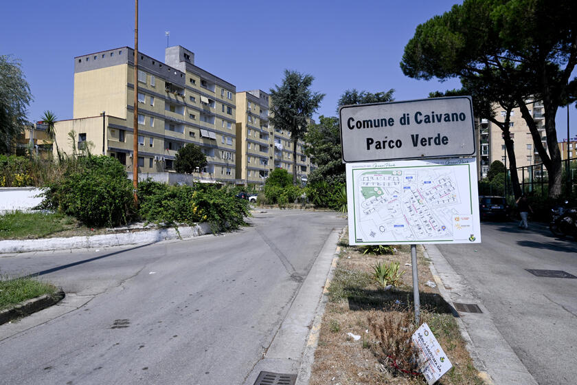 Il Parco Verde di Caivano ( Napoli)