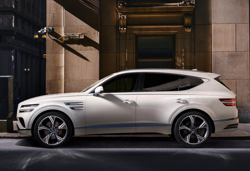 Genesis GV80, il design e i contenuti sono al top - RIPRODUZIONE RISERVATA