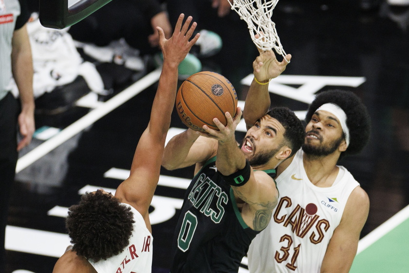 NBA Cup - Cleveland Cavaliers at Boston Celtics