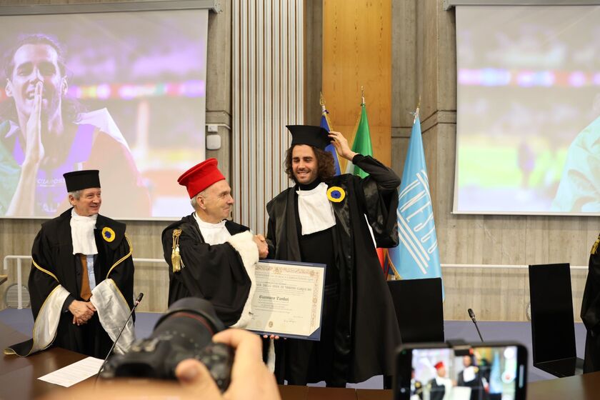 Laurea magistrale honoris causa in Scienze dello Sport a Gianmarco Tamberi