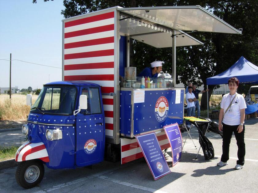 Piaggio, addio alla produzione Ape a Pontedera dopo 76 anni