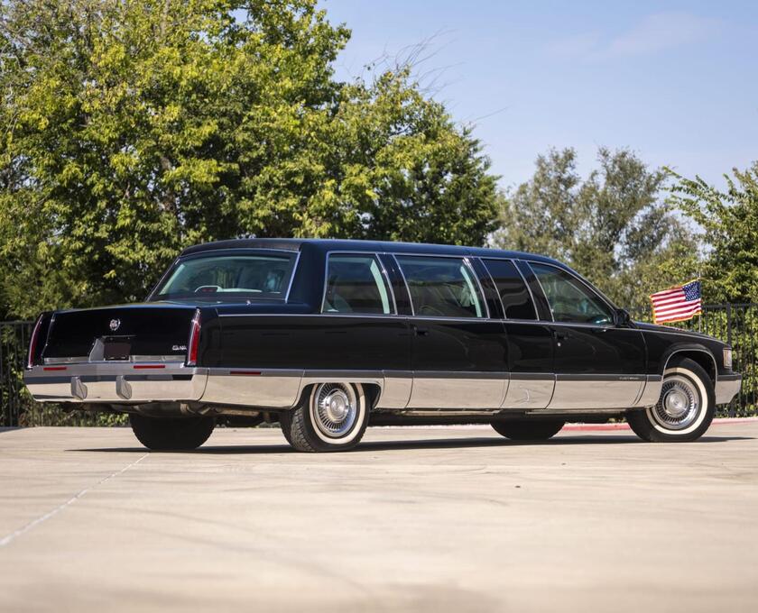 Cadillac Fleetwood Brougham Presidential Limousine