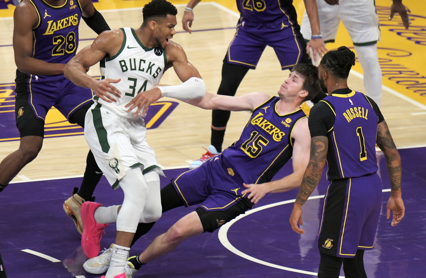 NBA - Milwaukee Bucks at Los Angeles Lakers - RIPRODUZIONE RISERVATA