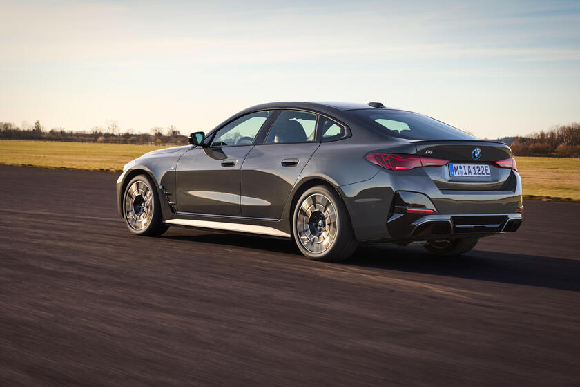 nuove Bmw Serie 4 Gran Coupé ed i4.