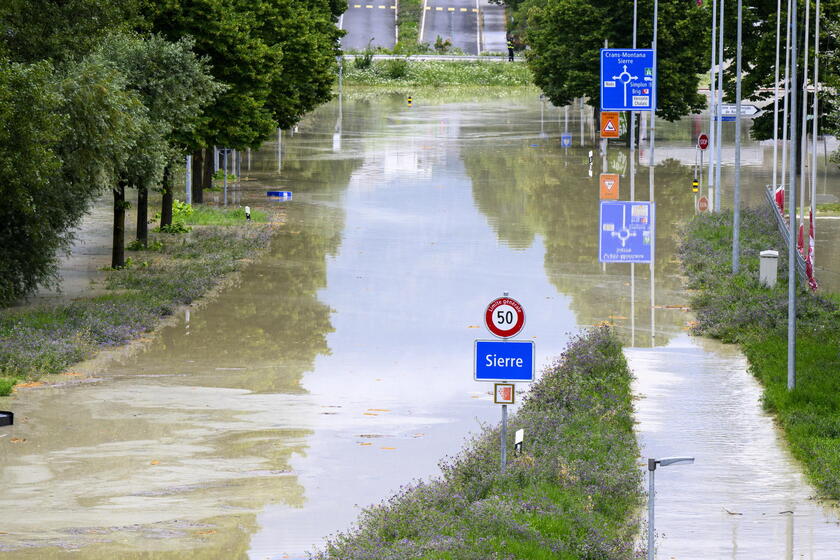Nubifragi in Svizzera, vari dispersi nel Canton Ticino