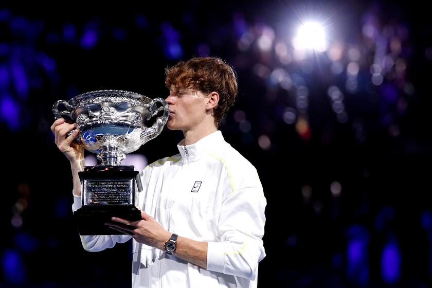 Sinner vince l'Australian Open, fa il bis a Melbourne