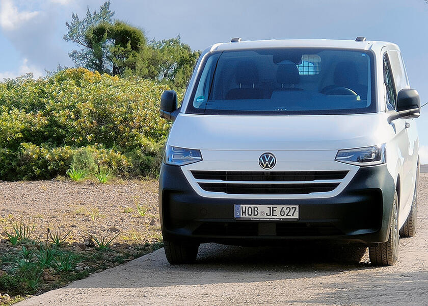 Nuovi Volkswagen Transporter e Caravelle