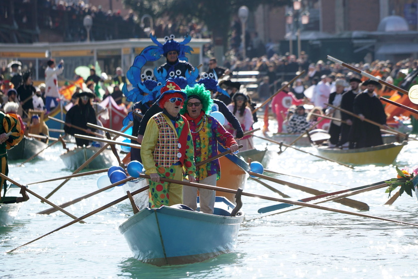 Pantegana sail parade in Venice