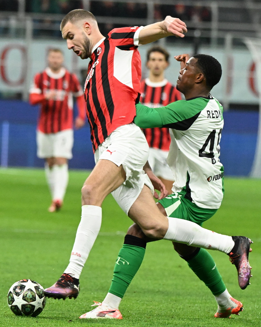 UEFA Champions League play off - Milan vs Feyenoord