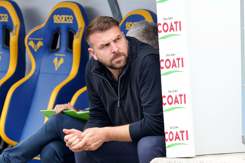 Soccer: Serie A; Hellas Verona FC vs Genoa CFC
