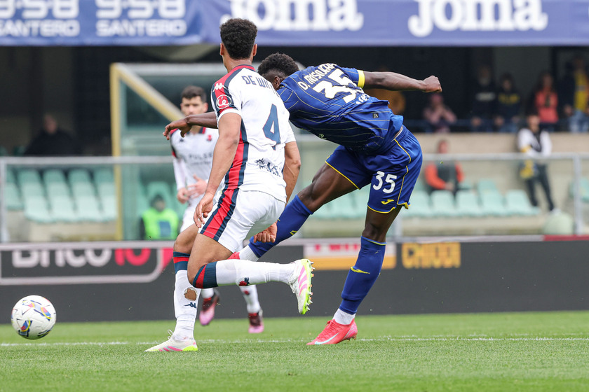 Soccer: Serie A; Hellas Verona FC vs Genoa CFC