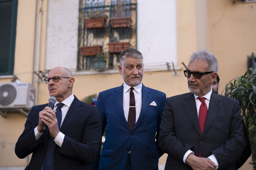 Rocca,'murale per Mattei mi ha commosso,segno di pacificazione'