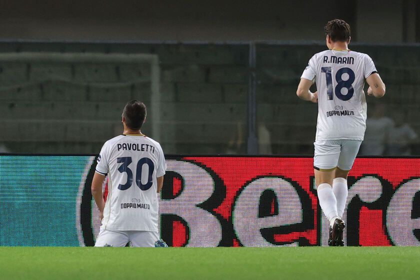 Soccer: Serie A; Hellas Verona FC vs Cagliari Calcio