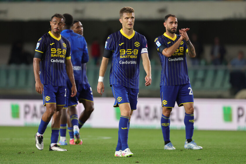 Soccer: Serie A; Hellas Verona FC vs Cagliari Calcio