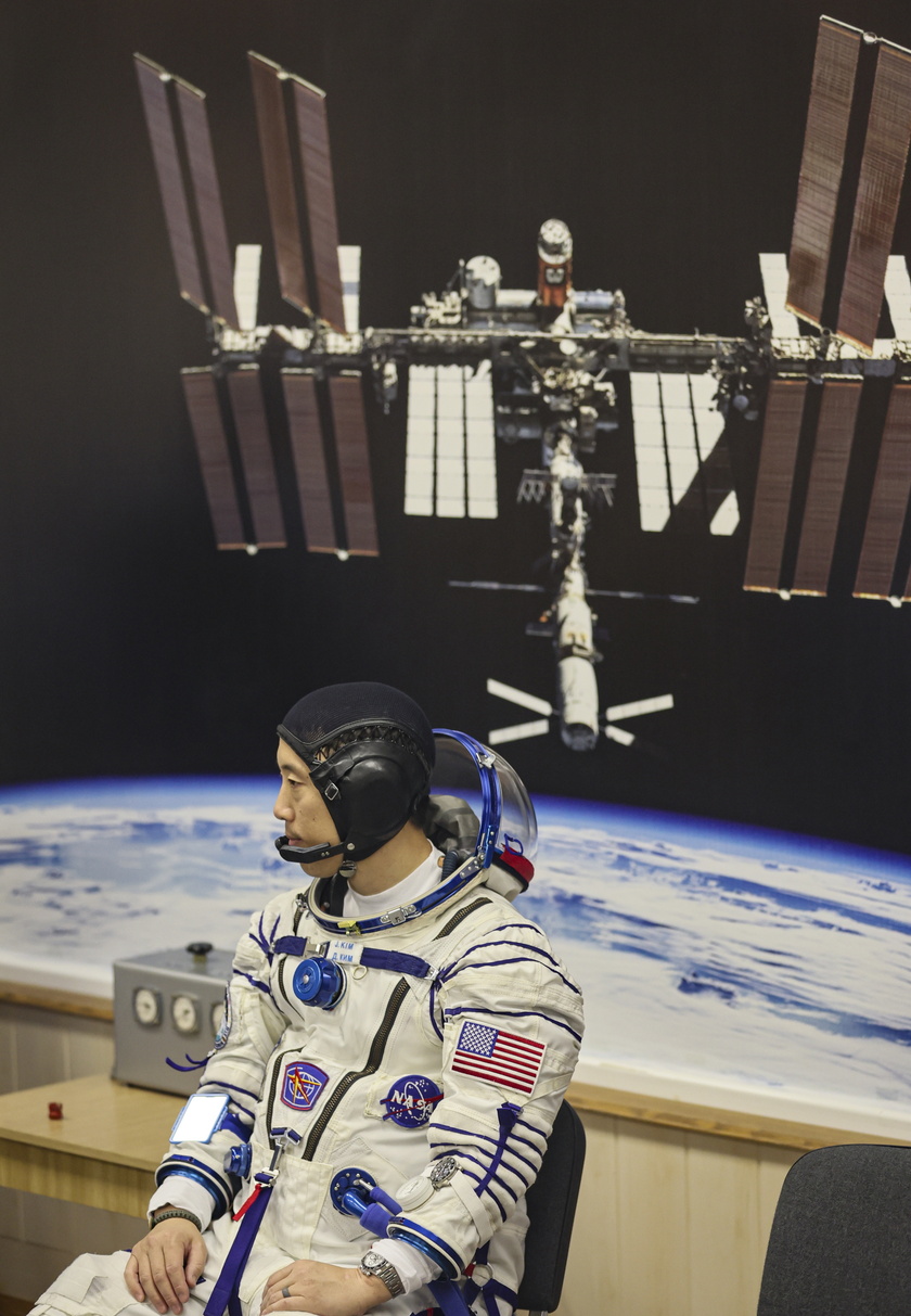 Soyuz MS-27 crew attends send-off ceremony ahead of International Space Station launch