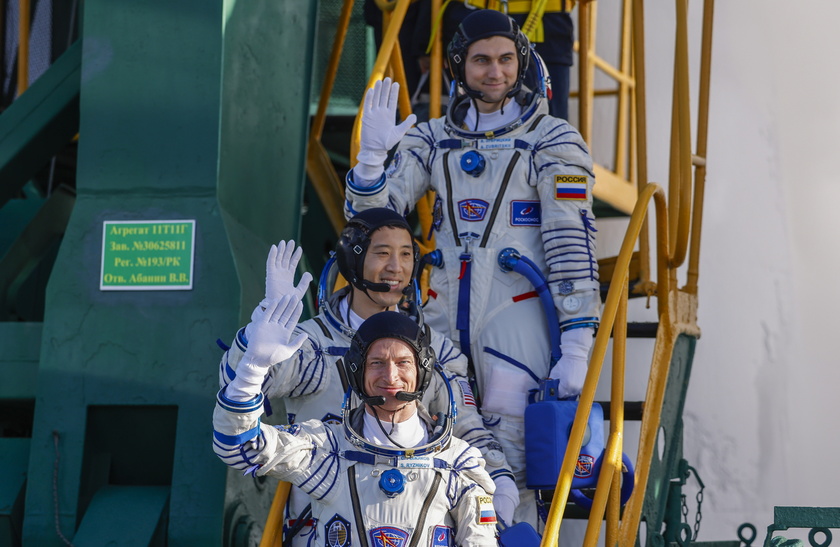 Soyuz MS-27 crew attends send-off ceremony ahead of International Space Station launch