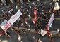 G8:corteo ventennale irrompe pacificamente in ex zona rossa © ANSA