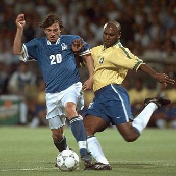 SOCCER-ITALY-BRAZIL-DEL PIERO [ARCHIVE MATERIAL 19970609 ]