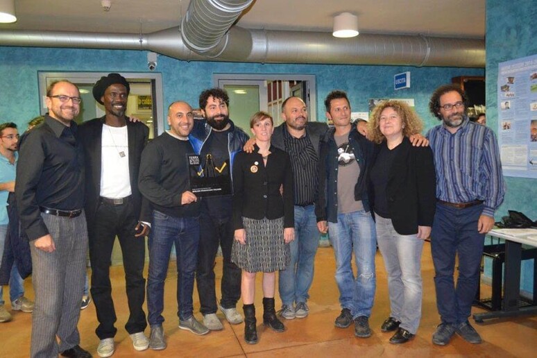 - RIPRODUZIONE RISERVATA