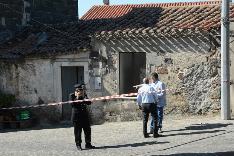 - RIPRODUZIONE RISERVATA