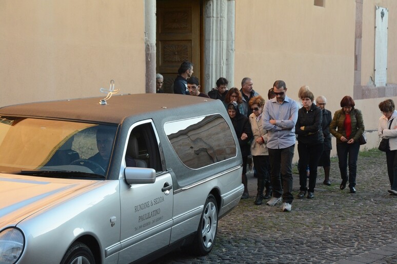 Funerali Giovanni Casula ucciso a Paulilatino - RIPRODUZIONE RISERVATA
