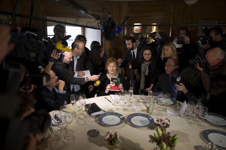La scrittrice Lydie Salvayre, vincitrice del premio Goncourt © ANSA/EPA