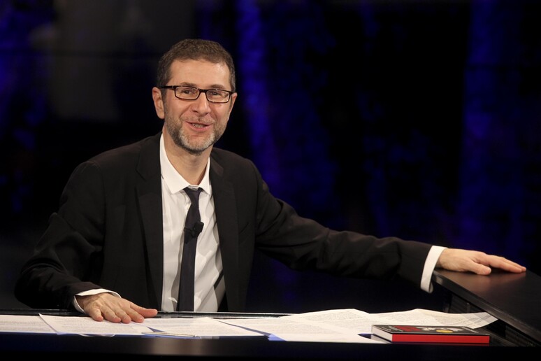 - RIPRODUZIONE RISERVATA